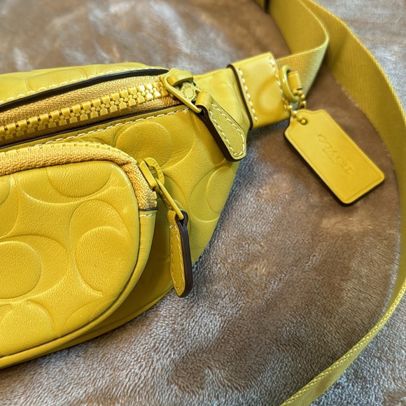 Coach waistlet bag - Picture 2 of 3